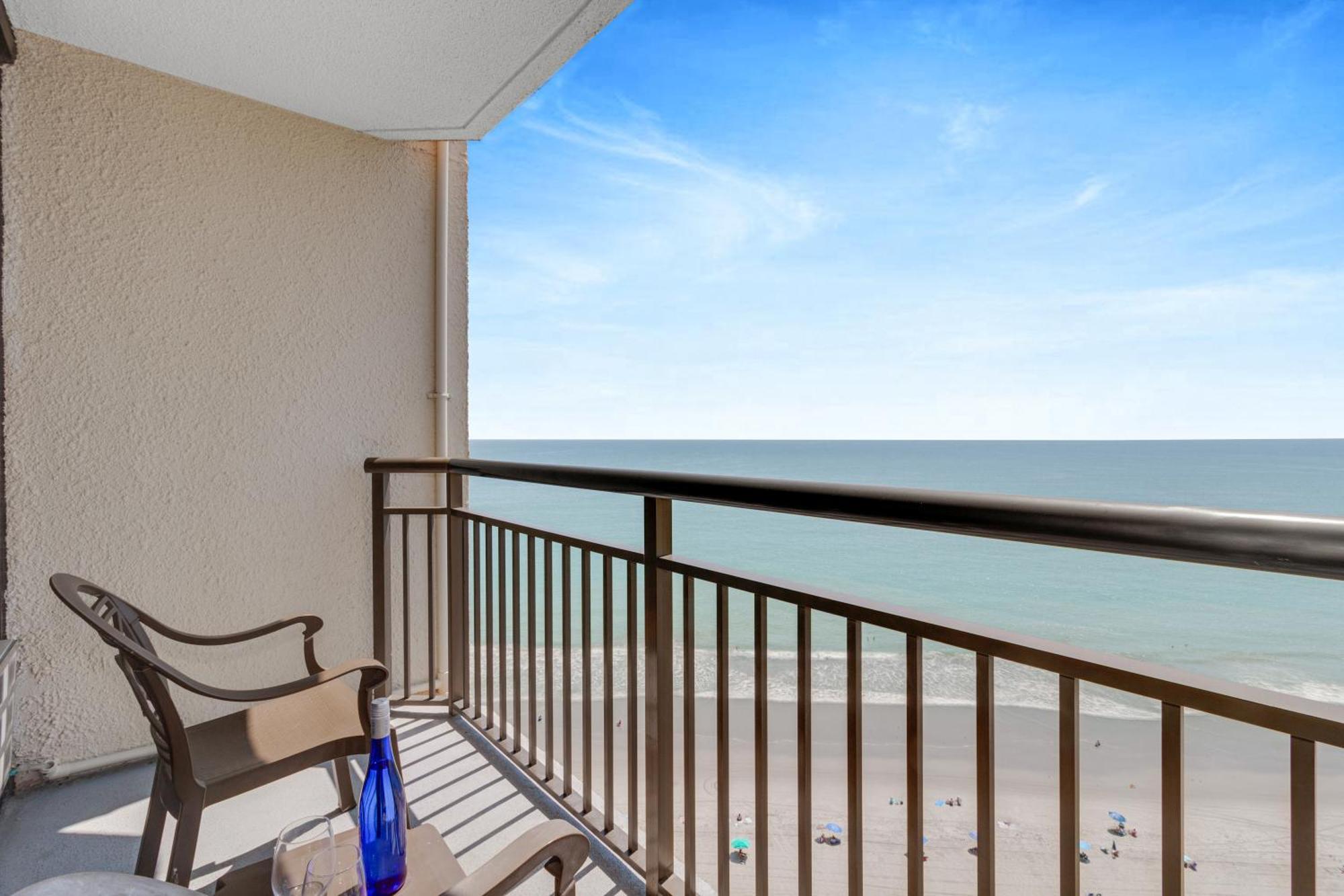 Oceanview Studio Escape With Beach Steps Away! 1828 Myrtle Beach Exteriér fotografie