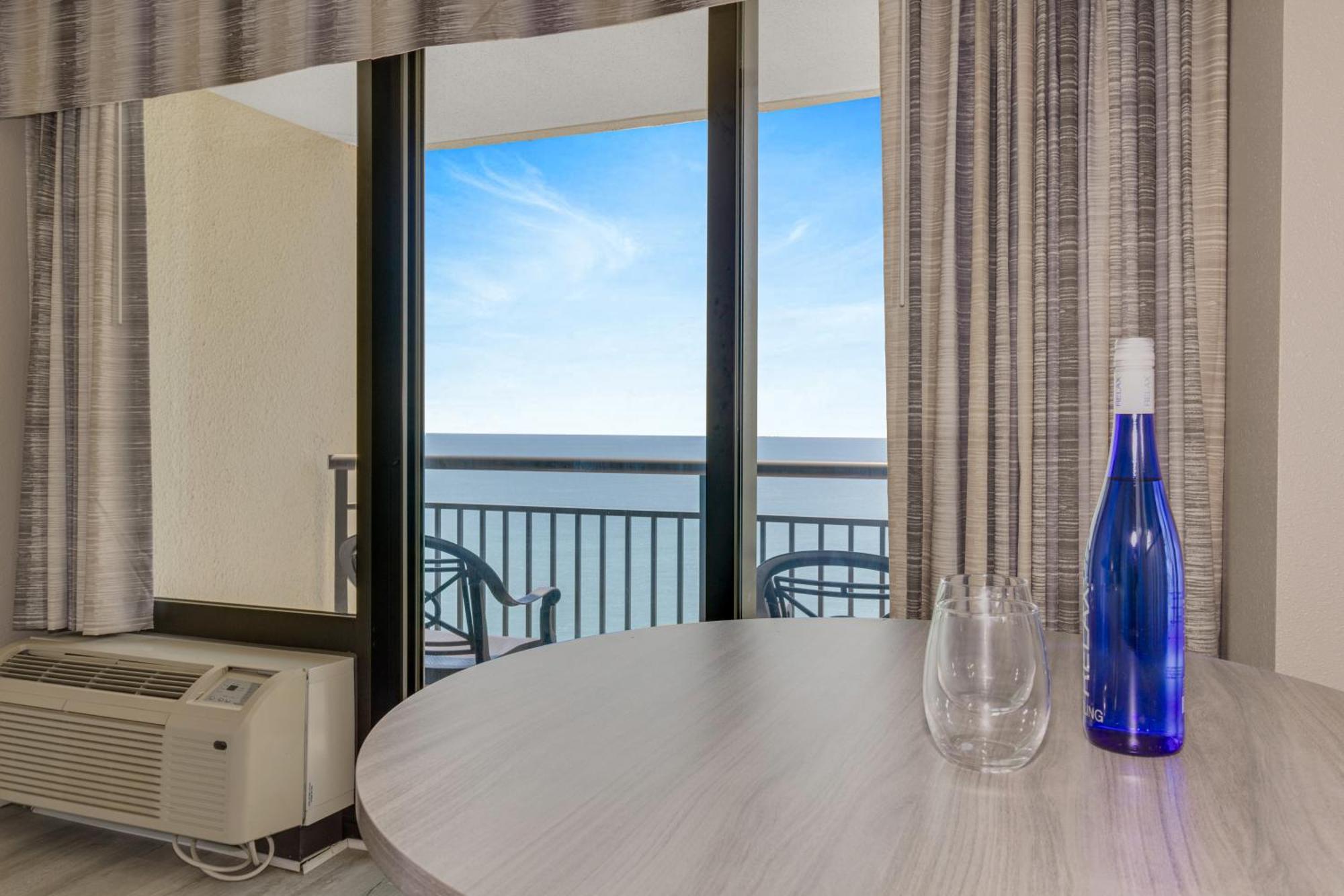 Oceanview Studio Escape With Beach Steps Away! 1828 Myrtle Beach Exteriér fotografie