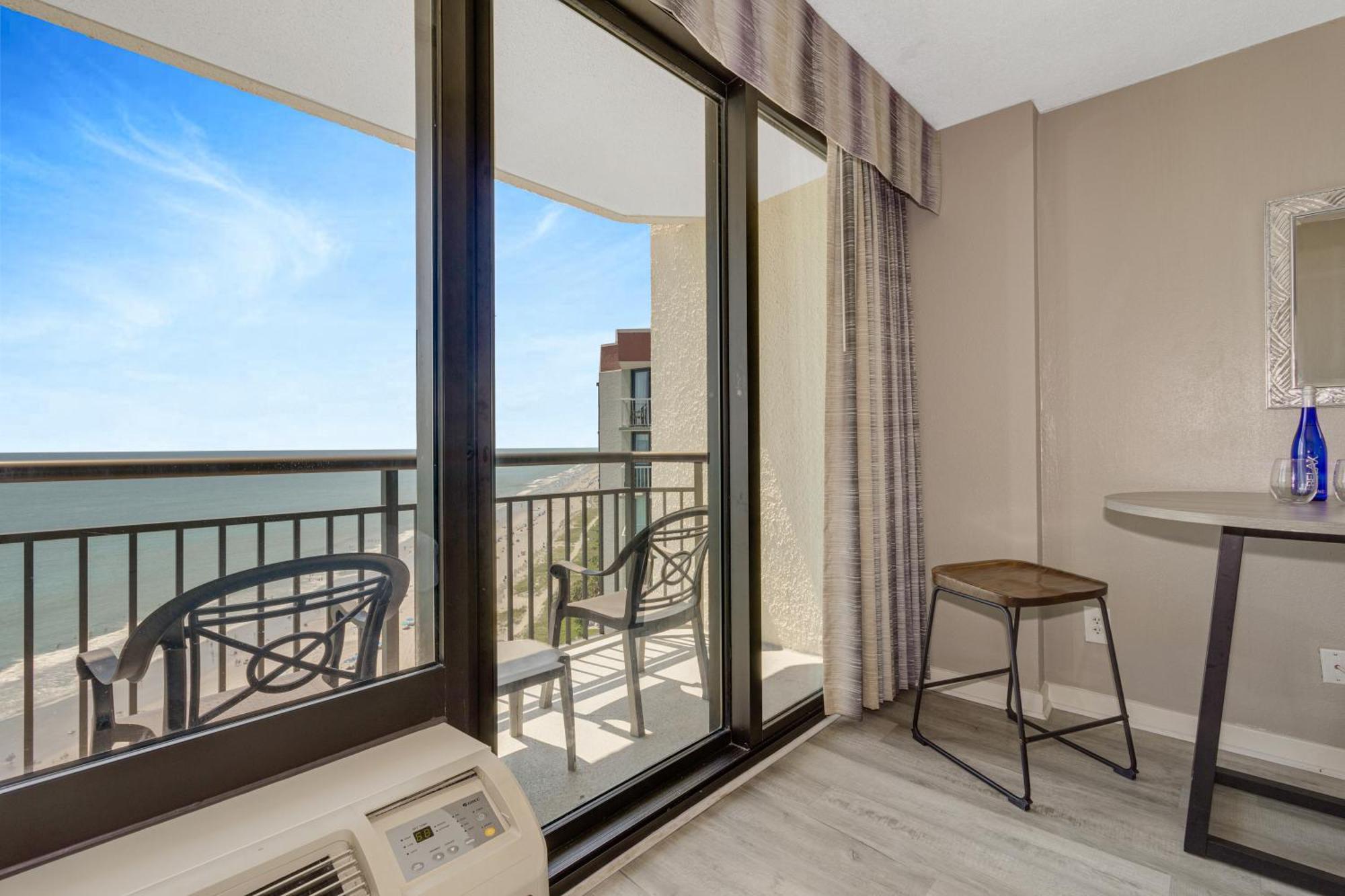 Oceanview Studio Escape With Beach Steps Away! 1828 Myrtle Beach Exteriér fotografie